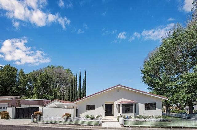 Məşhur müğənni bu evə 1,4 milyon ödədi - FOTOLAR